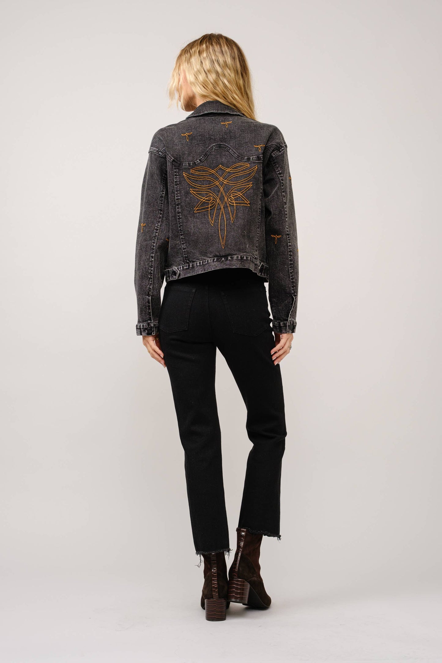 Blue B - 23144J - Boots Stitch Denim Trucker Jacket: MED WASH / L